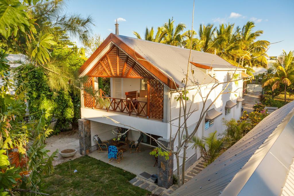 Coconuts Villa Grand Baie Exterior photo