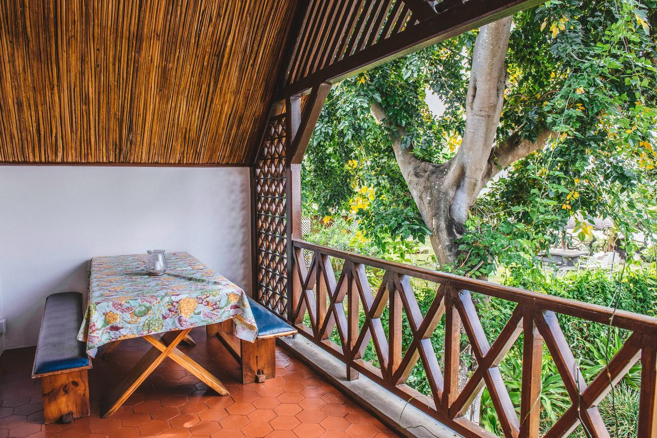 Coconuts Villa Grand Baie Exterior photo
